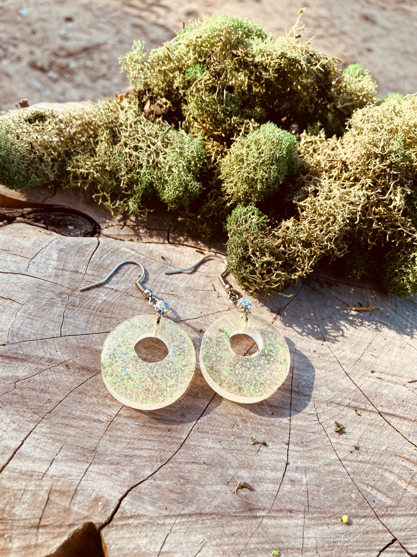 Earrings round